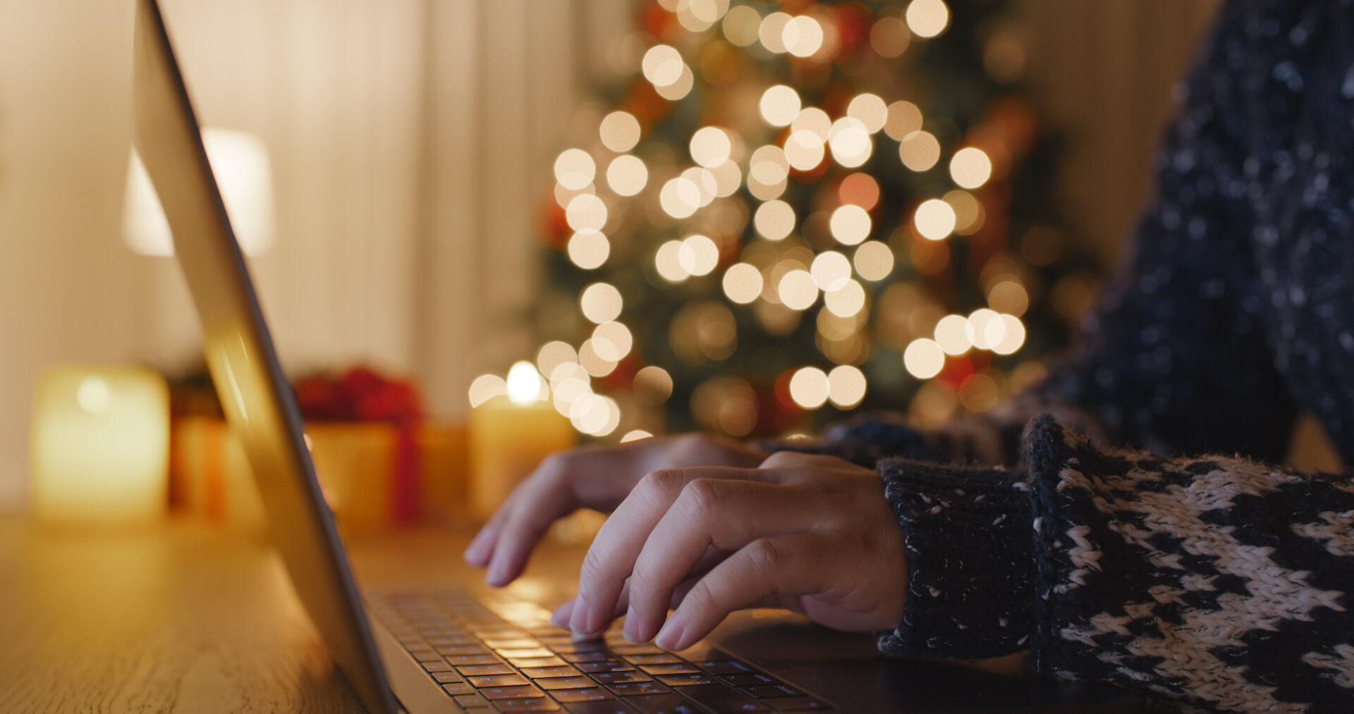 Black Friday 2025 and Cyber Week Strategy: Convert Cautious Shoppers, Effectively